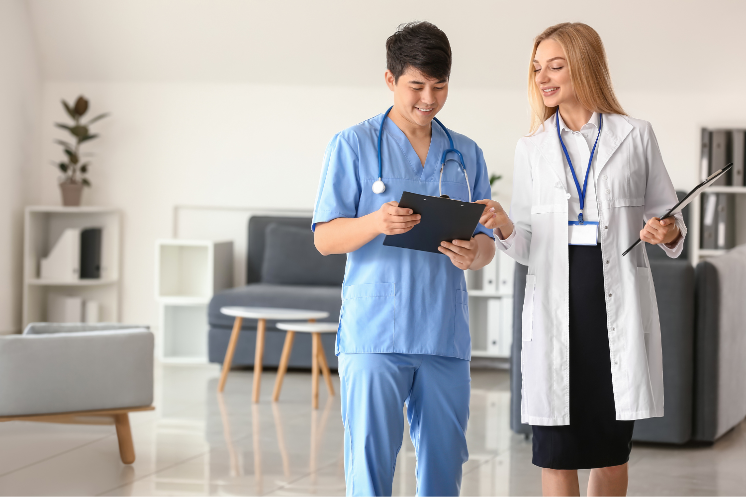 Doctor talking to resident